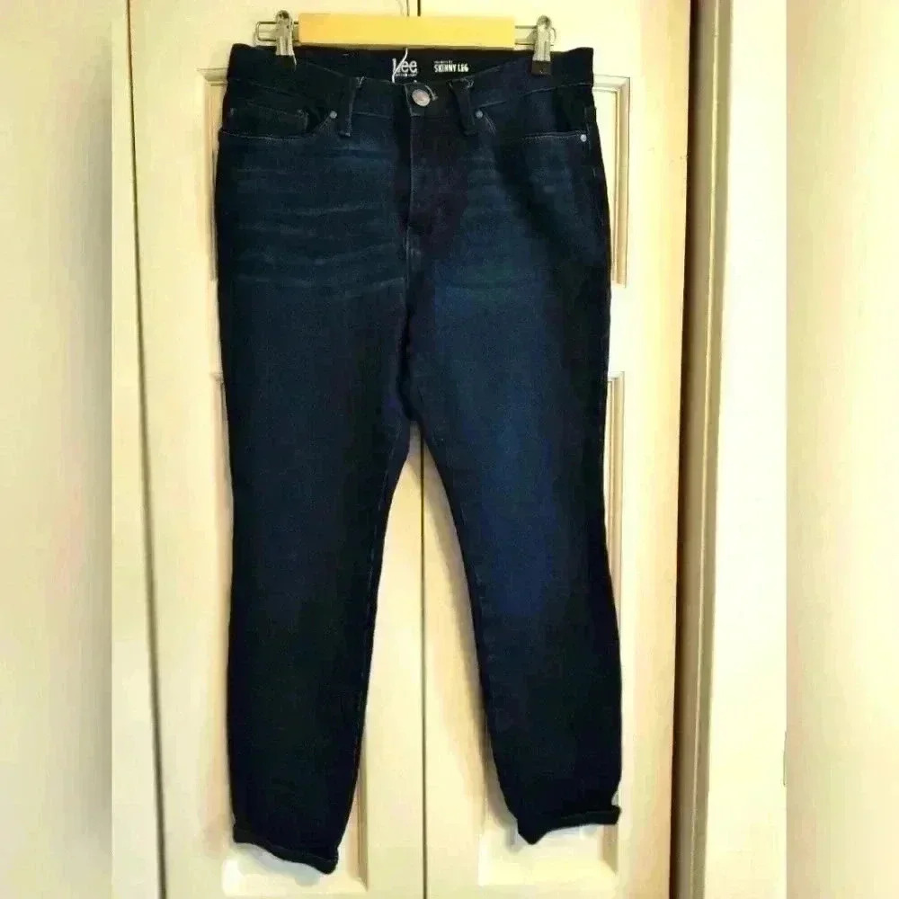 Lee Platinum Label Women's Skinny Leg Jeans | Dark Wash | Size 10 Petite